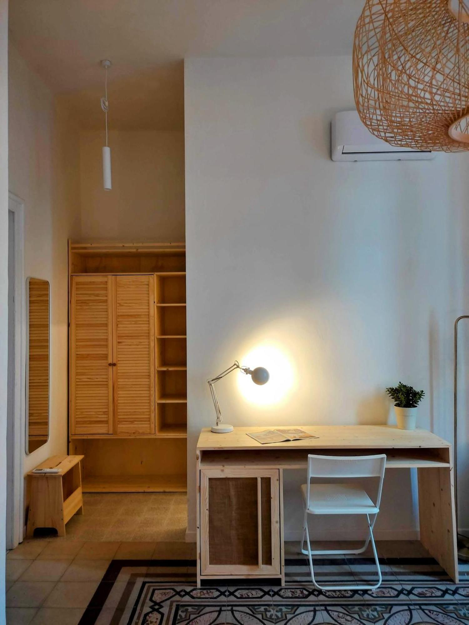 Lostabile Guesthouse & Coworking バーリ エクステリア 写真