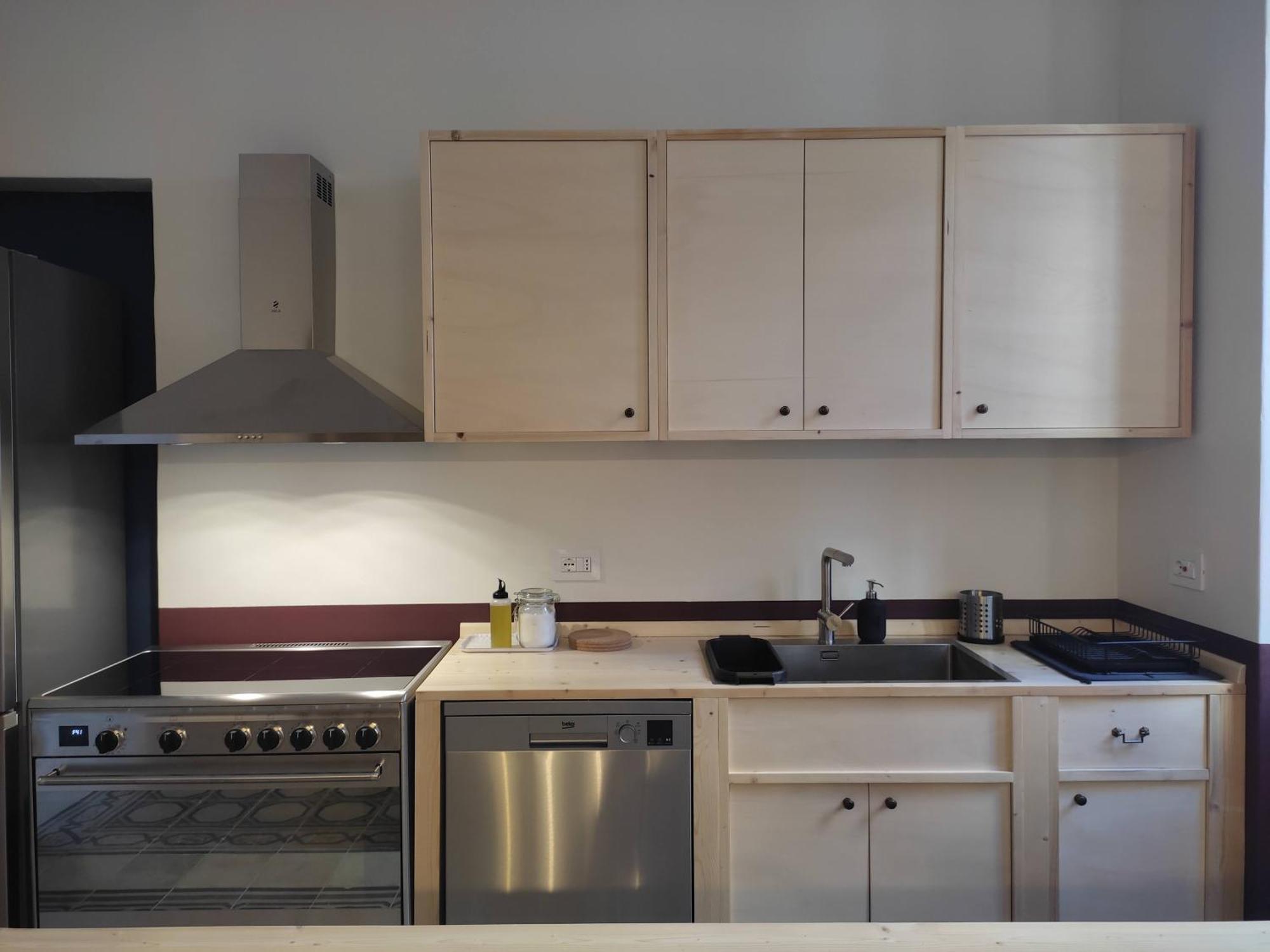 Lostabile Guesthouse & Coworking バーリ エクステリア 写真